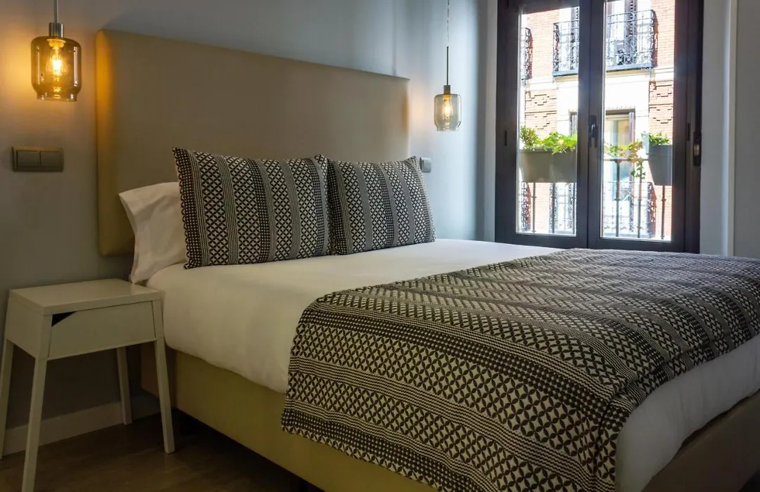 Arenal Suites Puerta Del Sol-1